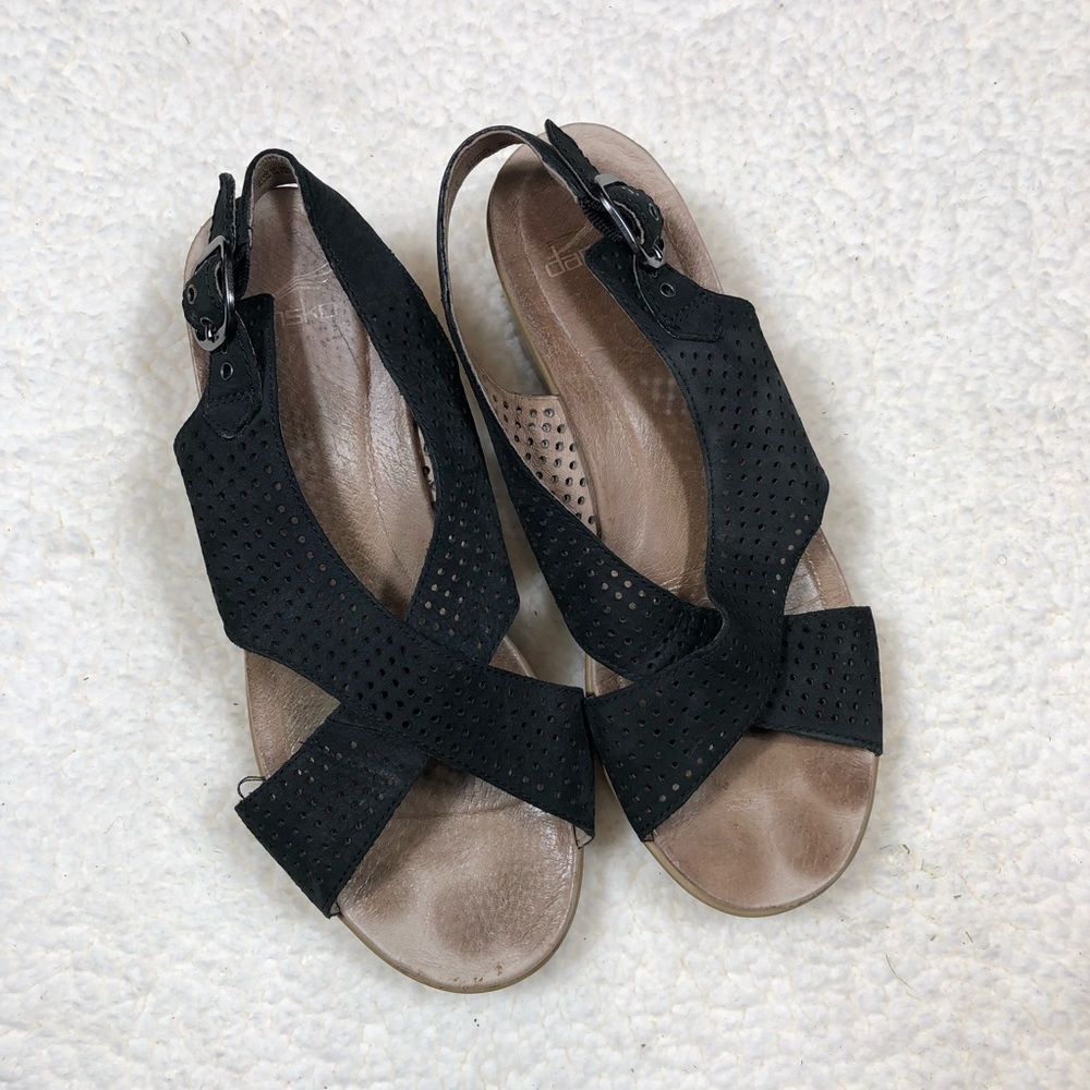 Women’s Dansko Shoes